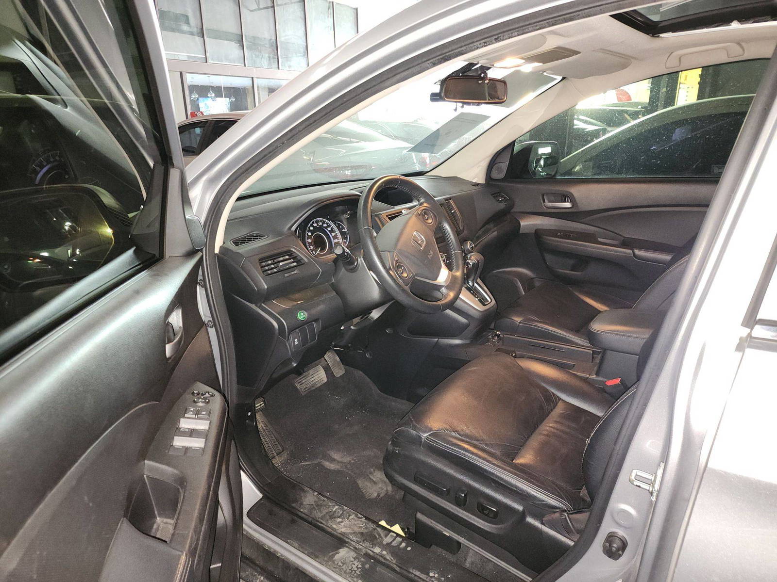 2012 HONDA CR-V — 337304 KM — Lot 203951 — Main - Marhaba Auctions Used Cars - Image 9