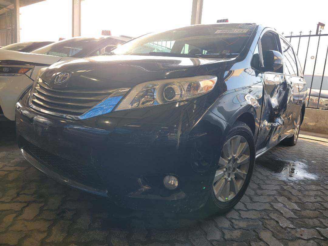 2013 TOYOTA SIENNA — 180751 Miles — Lot S052826 - Marhaba Auctions Used Cars - Image 8