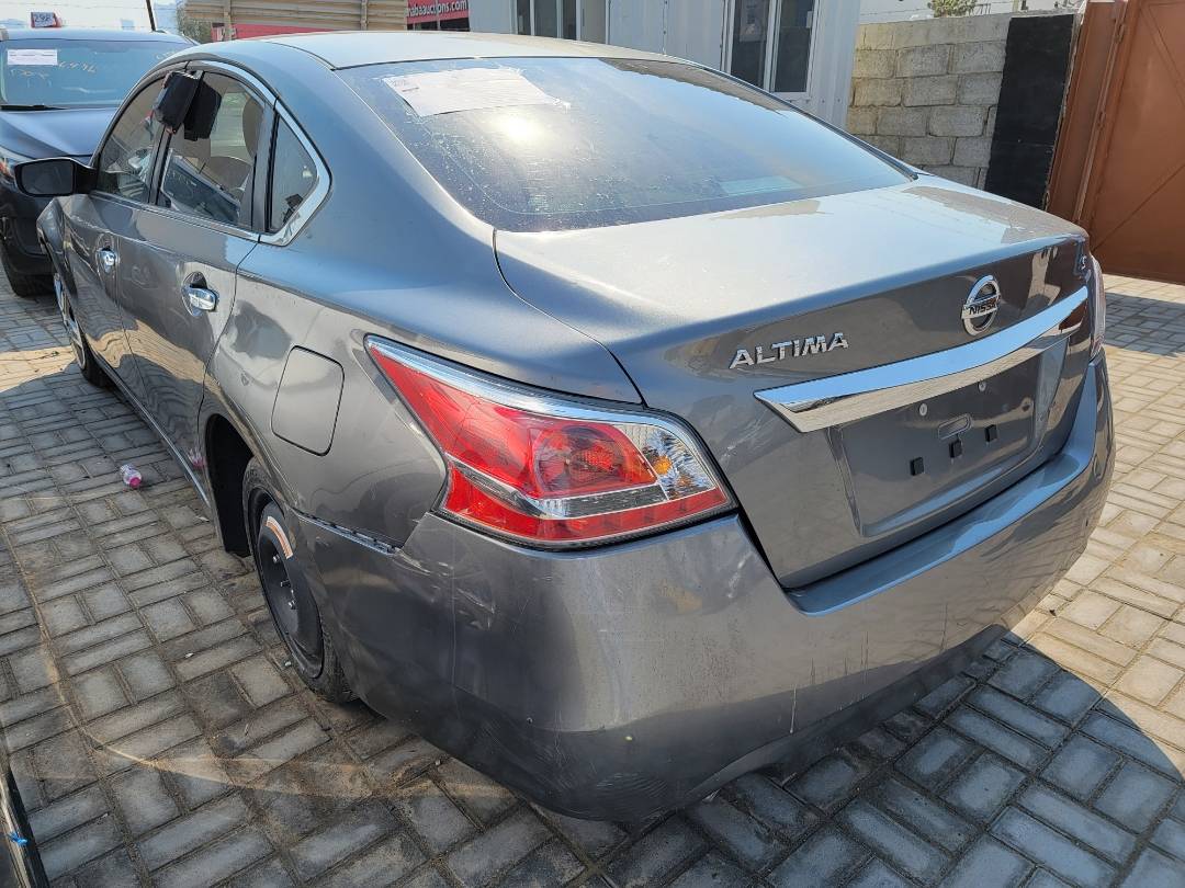 2015 NISSAN ALTIMA — 181327 Miles — Lot 38461609 - Marhaba Auctions Used Cars - Image 4