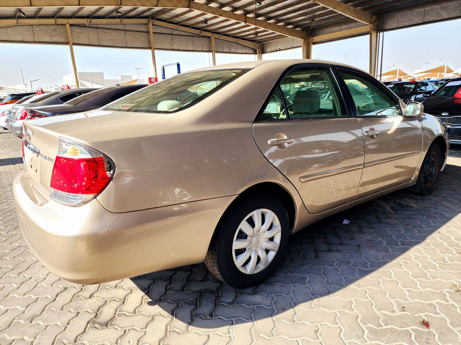2005 TOYOTA CAMRY — 219533 Miles — Lot 68714954 — Souq - Marhaba Auctions Used Cars - Image 3