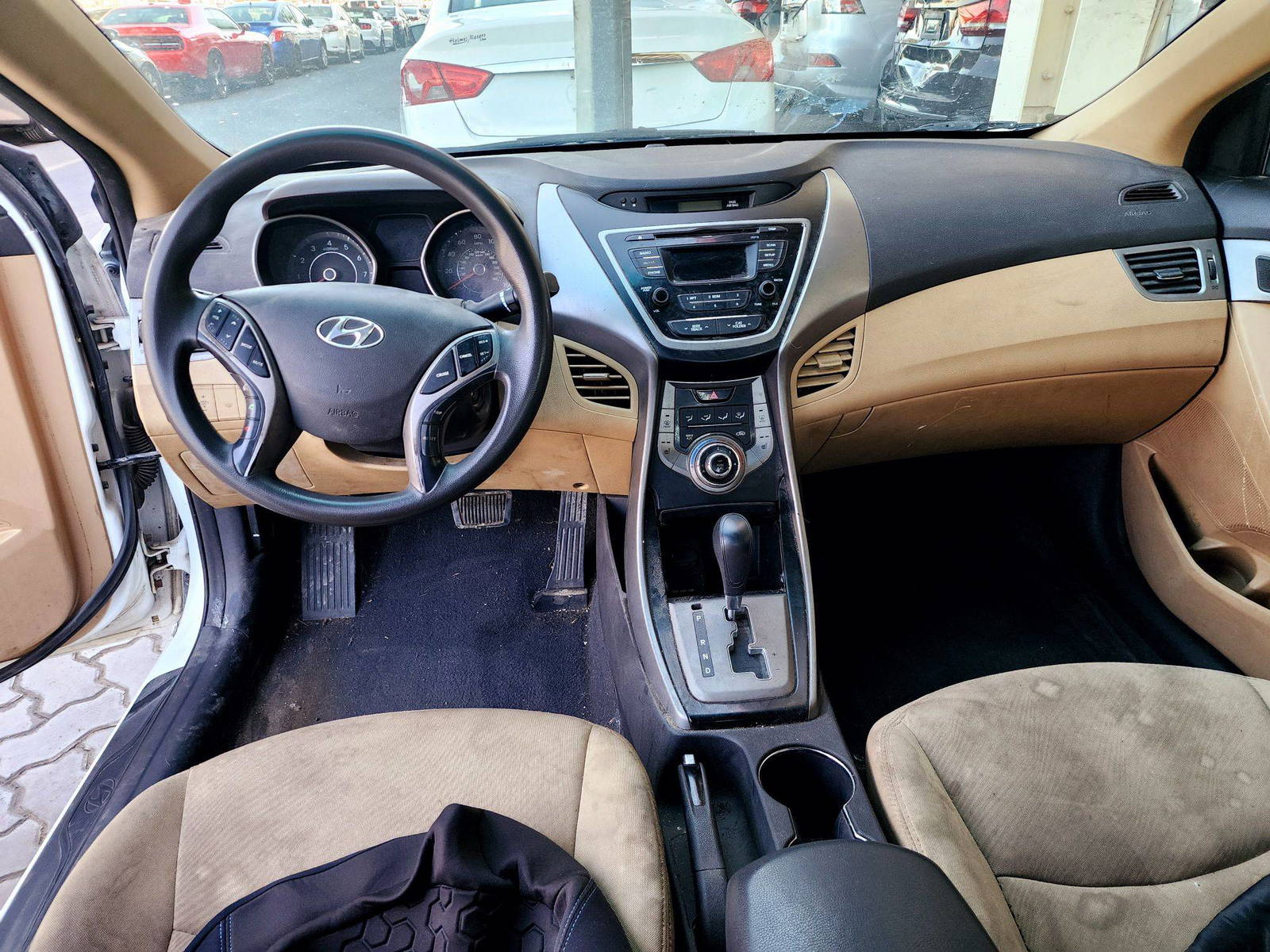 2013 HYUNDAI ELANTRA — 203687 Miles — Lot DH425933 — Souq - Marhaba Auctions Used Cars - Image 7