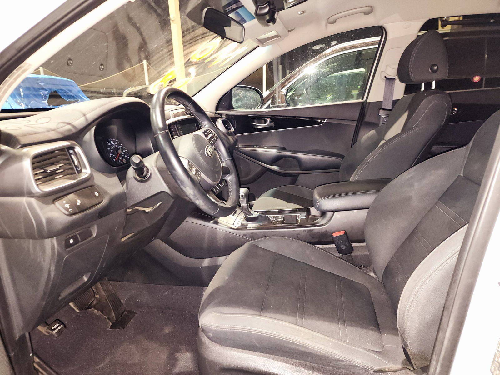2020 KIA SORENTO — 46141 Miles — Lot 83644974 — Souq - Marhaba Auctions Used Cars - Image 8