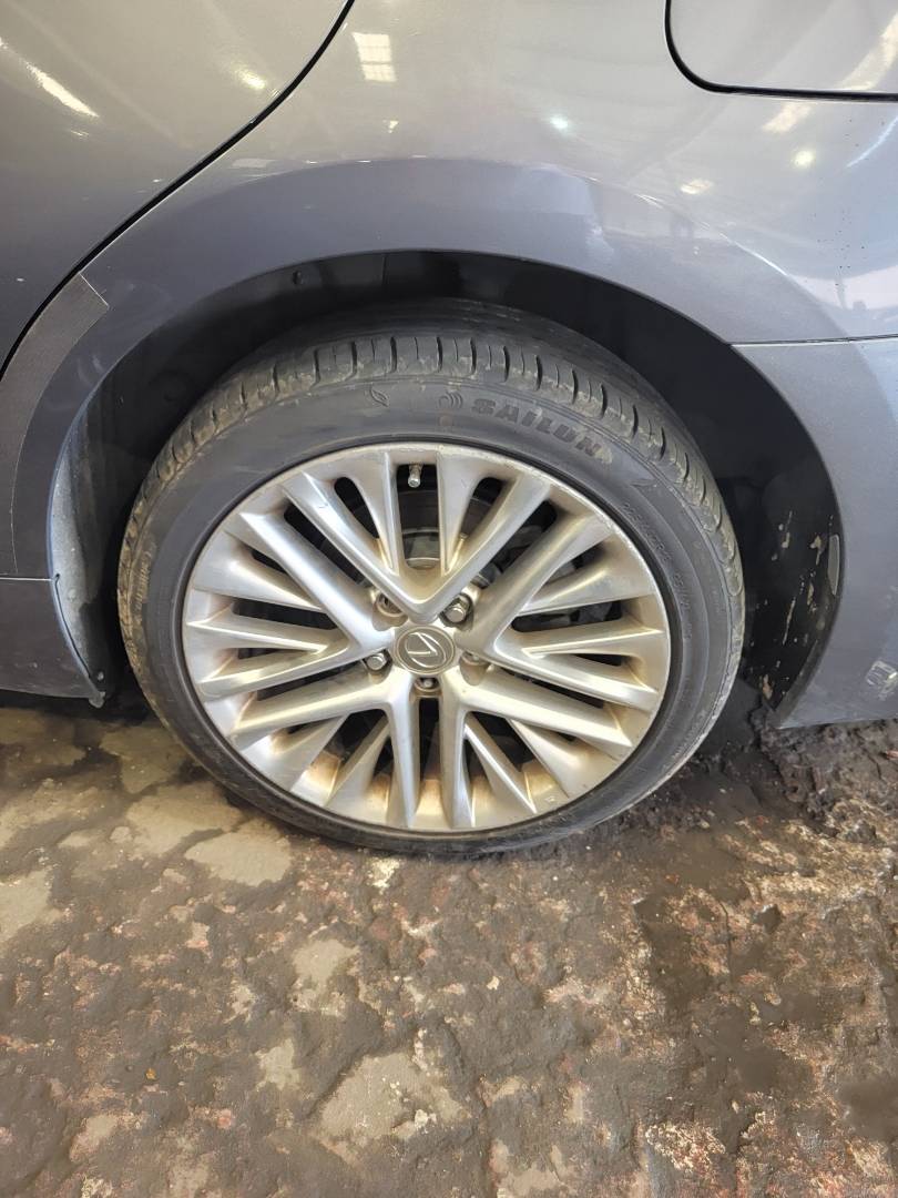 2013 LEXUS ES 350 — 182442 Miles — Lot D2037145 — Main - Marhaba Auctions Used Cars - Image 11