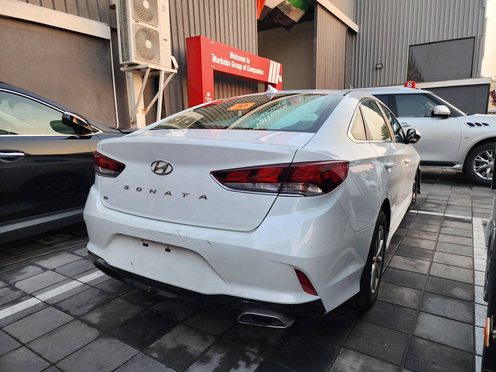2018 HYUNDAI SONATA — 100845 Miles — Lot 81832324 — Main - Marhaba Auctions Used Cars - Image 4