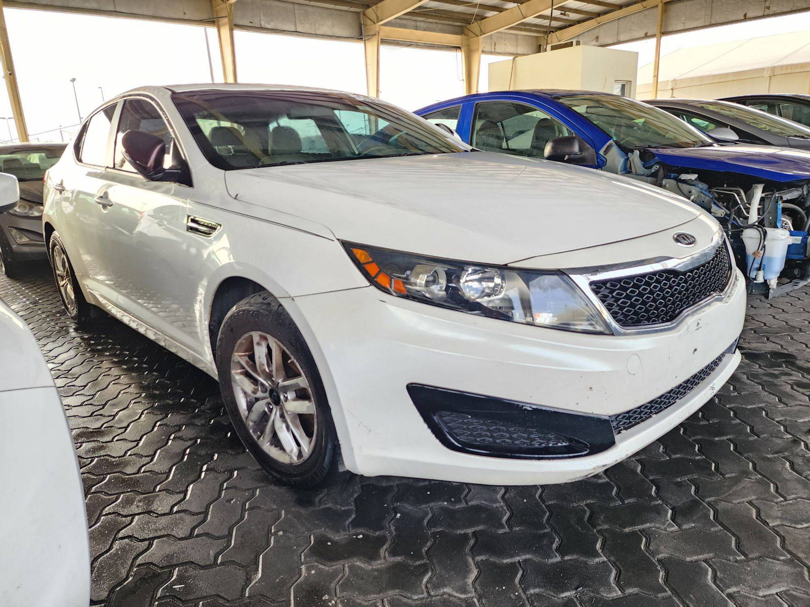 2011 KIA OPTIMA — 189494 Miles — Lot 54515654 — Souq - Marhaba Auctions Used Cars - Image 4