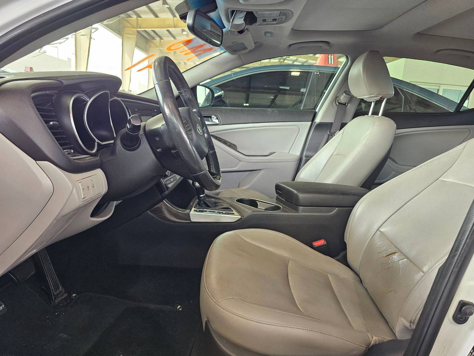 2014 KIA OPTIMA — 230445 Miles — Lot 77EG274109 — Main - Marhaba Auctions Used Cars - Image 9