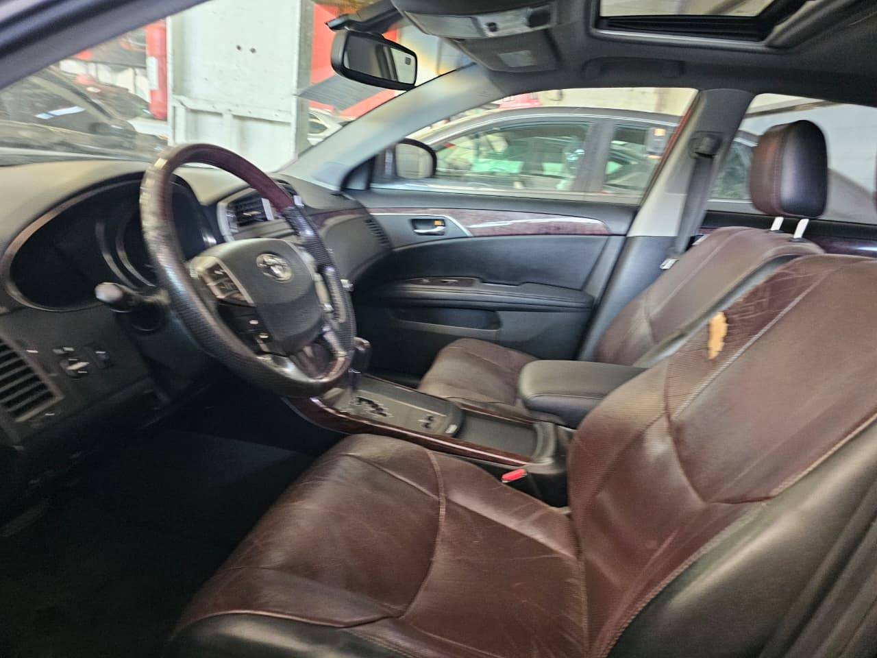 2011 TOYOTA AVALON — 174221 Miles — Lot U418506 — Main - Marhaba Auctions Used Cars - Image 10