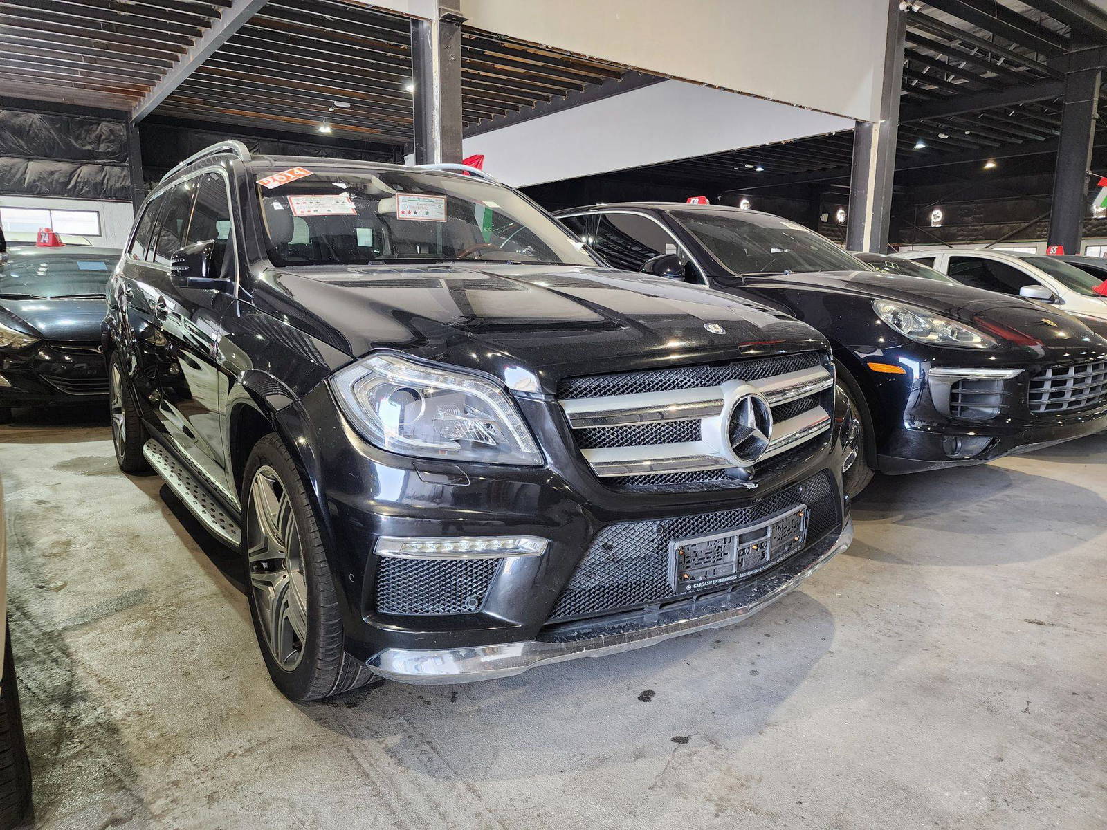 2014 MERCEDES BENZ GL 500 — 153427 KM — Lot A398613 — Main - Marhaba Auctions Used Cars - Image 4