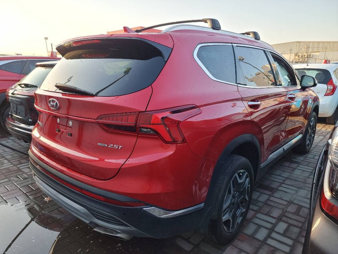 2021 HYUNDAI SANTA FE — 21635 Miles — Lot 65420354 — Main - Marhaba Auctions Used Cars - Image 4