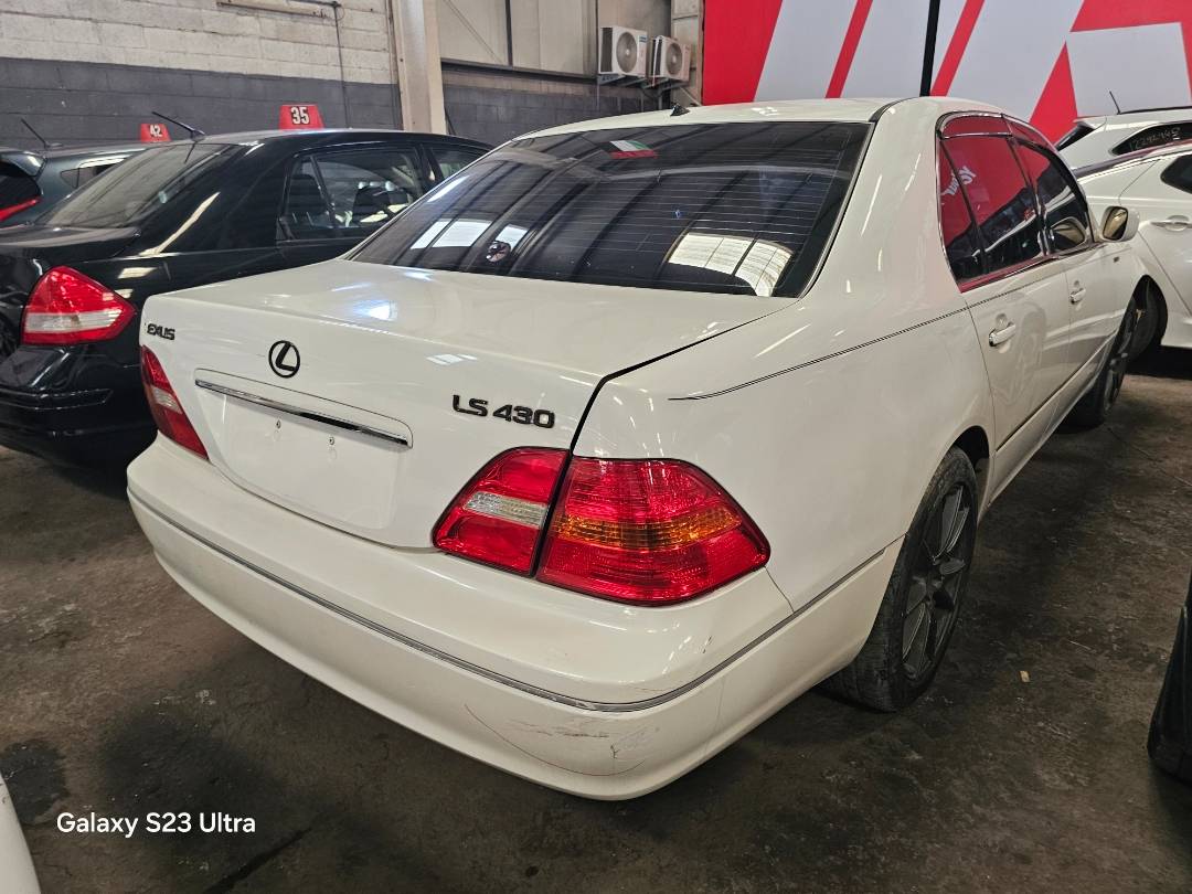2001 LEXUS LS 430 — 198679 Miles — Lot 10011797 — Main - Marhaba Auctions Used Cars - Image 3