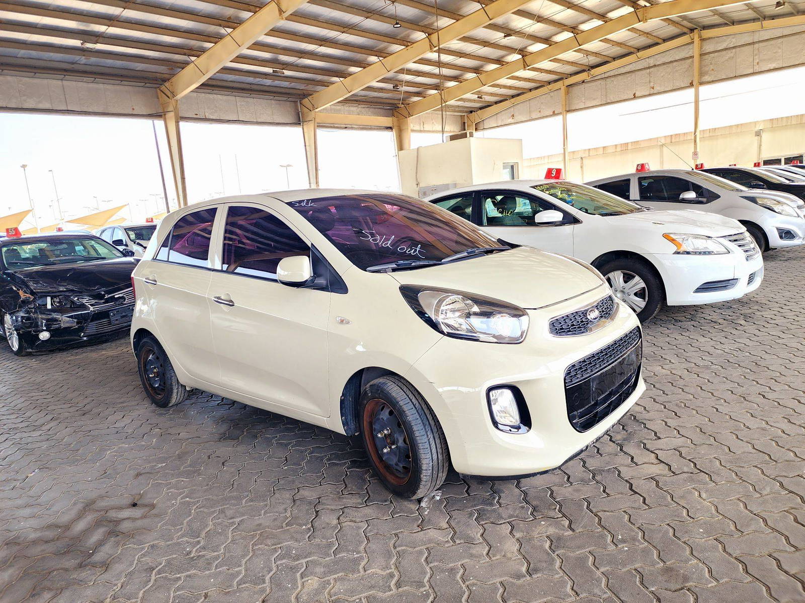 2016 KIA MORNING — 119200 KM — Lot 057882 — Souq - Marhaba Auctions Used Cars - Image 4