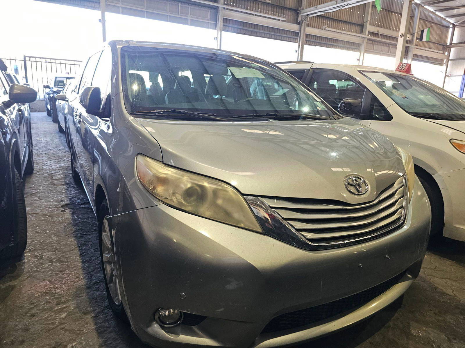 TOYOTA SIENNA 2011 - Marhaba Auction Used Cars - Image 4