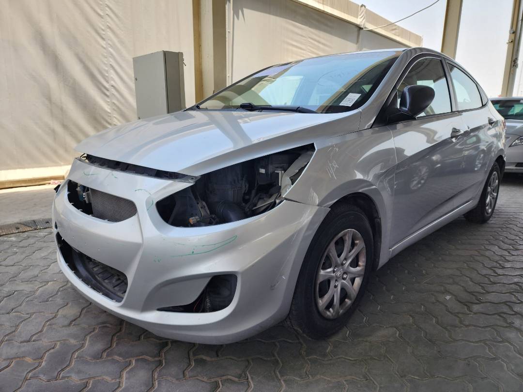 2014 HYUNDAI ACCENT — 186254 Miles — Lot 40837004 — Souq - Marhaba Auctions Used Cars - Image 5