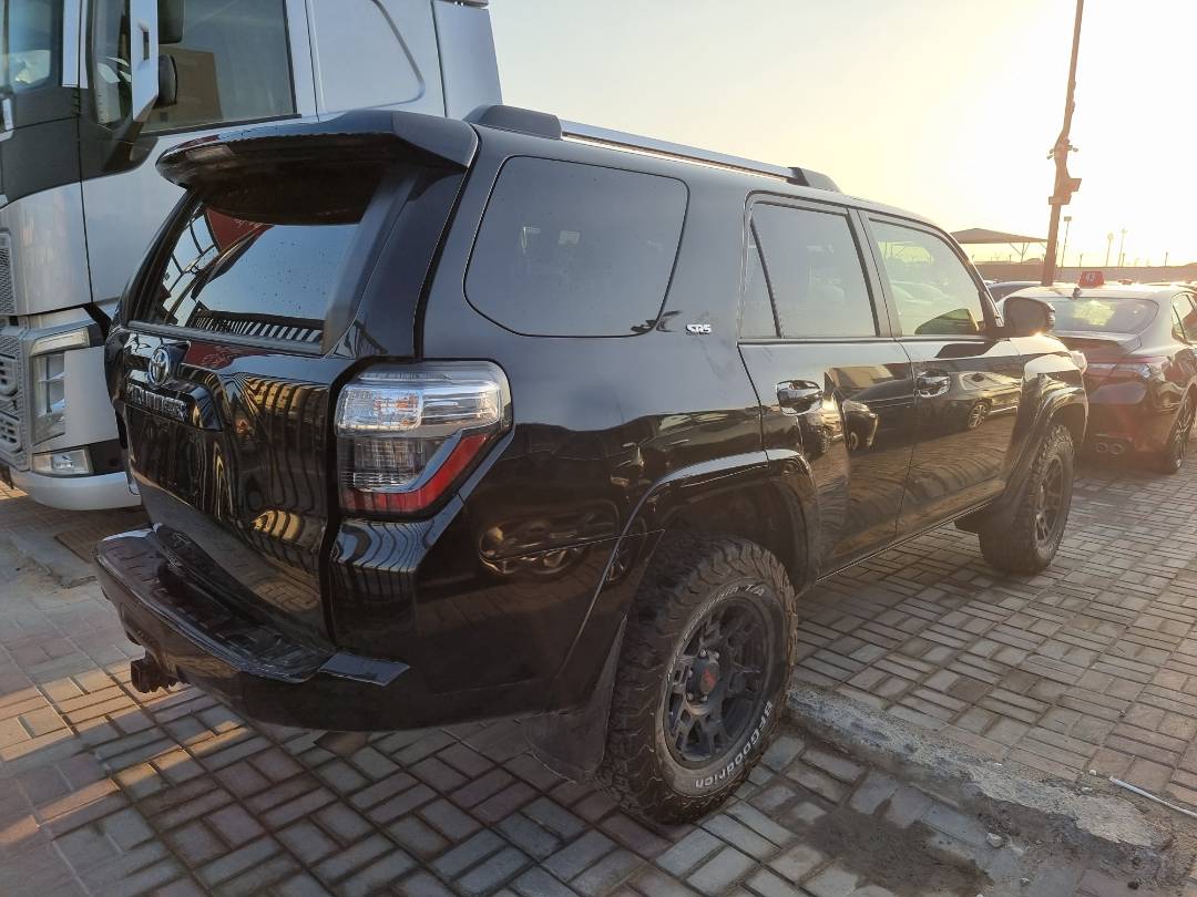 2019 TOYOTA 4RUNNER SR5 — 113092 Miles — Lot 74065794 — Main - Marhaba Auctions Used Cars - Image 5