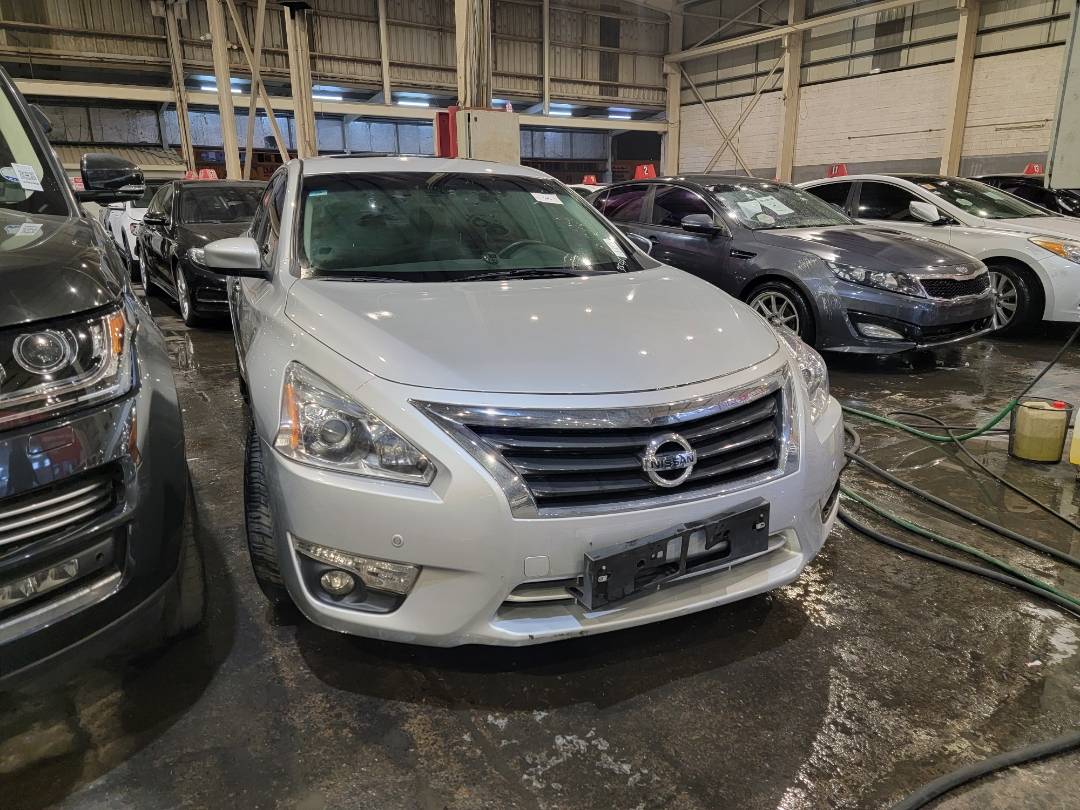 2013 NISSAN ALTIMA — 205712 KM — Lot C153657 — Main - Marhaba Auctions Used Cars - Image 3
