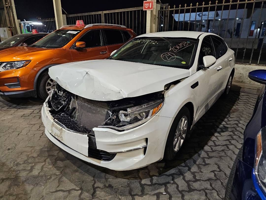 2018 KIA OPTIMA — 72453 Miles — Lot 42241942 — Main - Marhaba Auctions Used Cars - Image 5