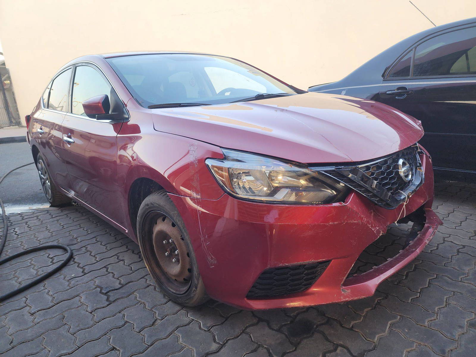 2017 NISSAN SENTRA — 173947 KM — Lot 348115 — Souq - Marhaba Auctions Used Cars - Image 4