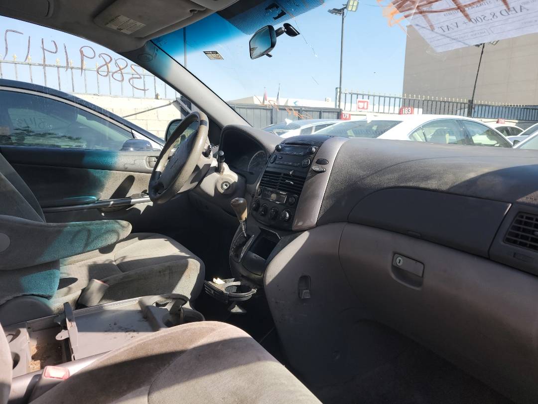 2010 TOYOTA SIENNA — 178263 Miles — Lot 38891417 - Marhaba Auctions Used Cars - Image 9