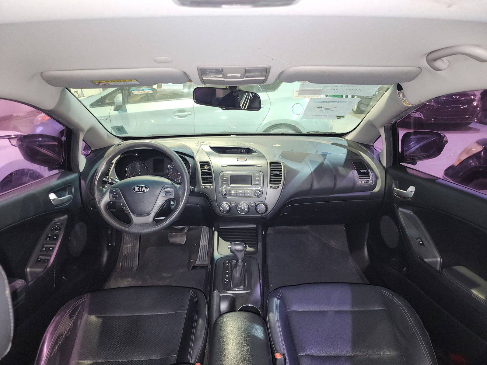 2014 KIA K3 — 105010 KM — Lot 201934 — Main - Marhaba Auctions Used Cars - Image 8