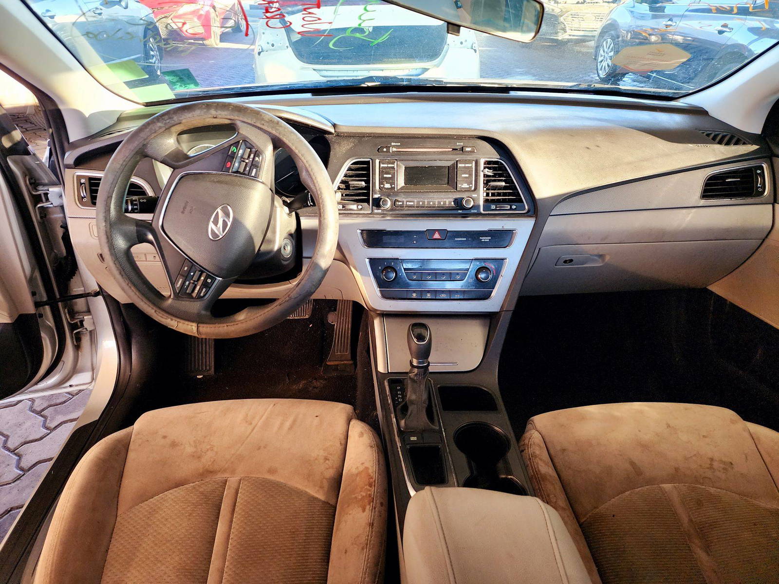 2017 HYUNDAI SONATA — 172394 Miles — Lot 902651 — Souq - Marhaba Auctions Used Cars - Image 7