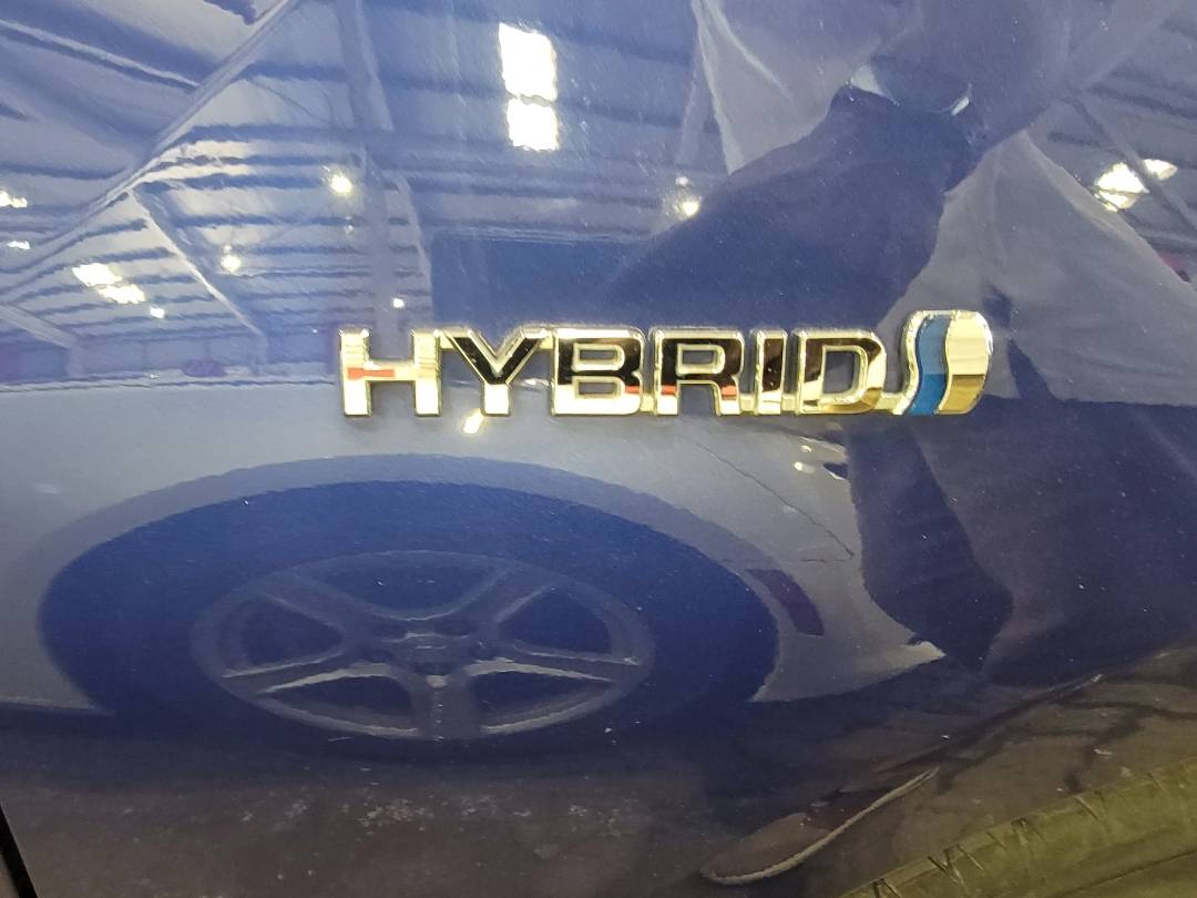 2018 TOYOTA PRIUS — 52742 Miles — Lot 71252553 - Marhaba Auctions Used Cars - Image 9