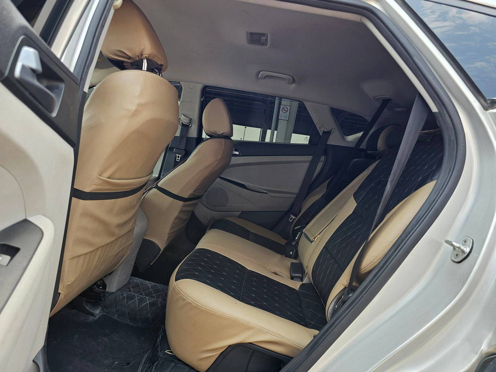 HYUNDAI TUCSON 2016 - Marhaba Auction Used Cars - Image 6