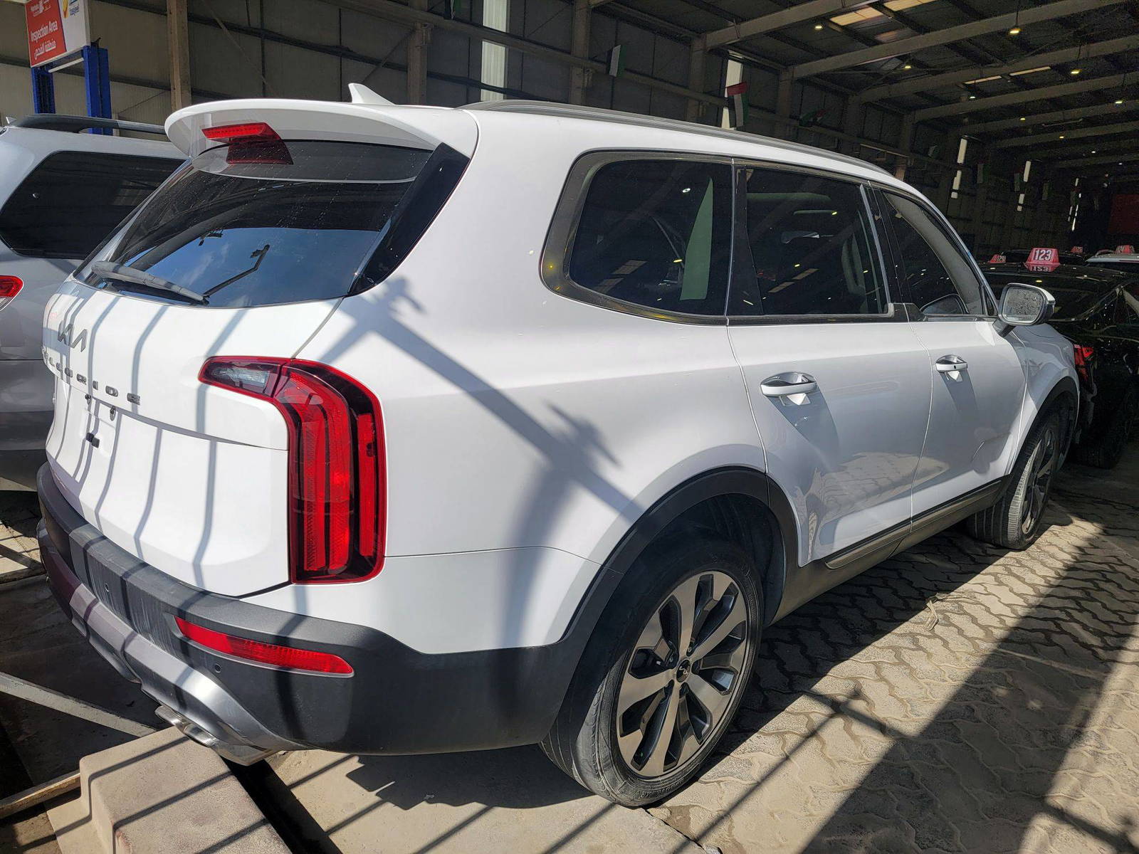KIA TELLURIDE 2022 - Marhaba Auction Used Cars - Image 5