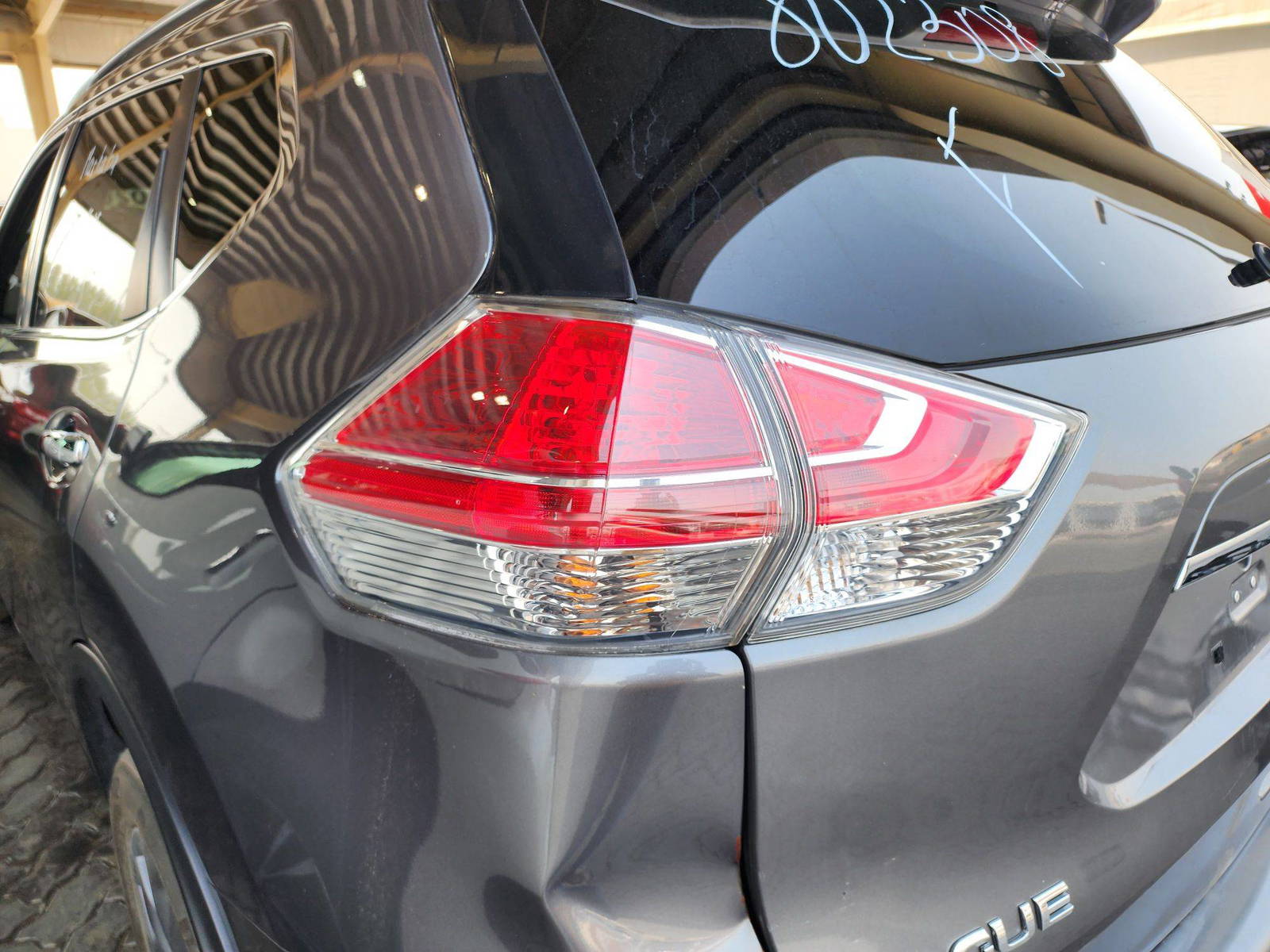 2016 NISSAN ROGUE — 188023 Miles — Lot 802308 — Souq - Marhaba Auctions Used Cars - Image 11