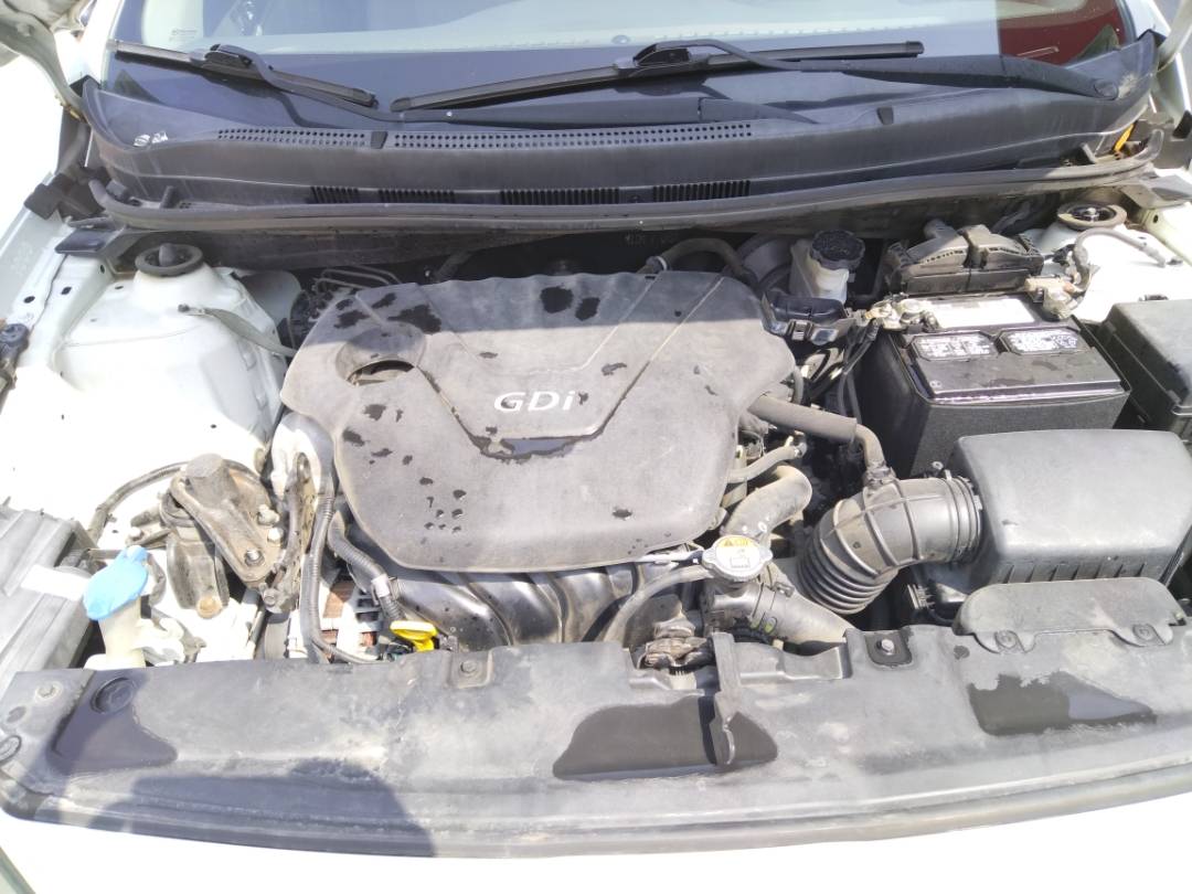 2012 HYUNDAI ACCENT — 103766 Miles — Lot 72221863 - Marhaba Auctions Used Cars - Image 4