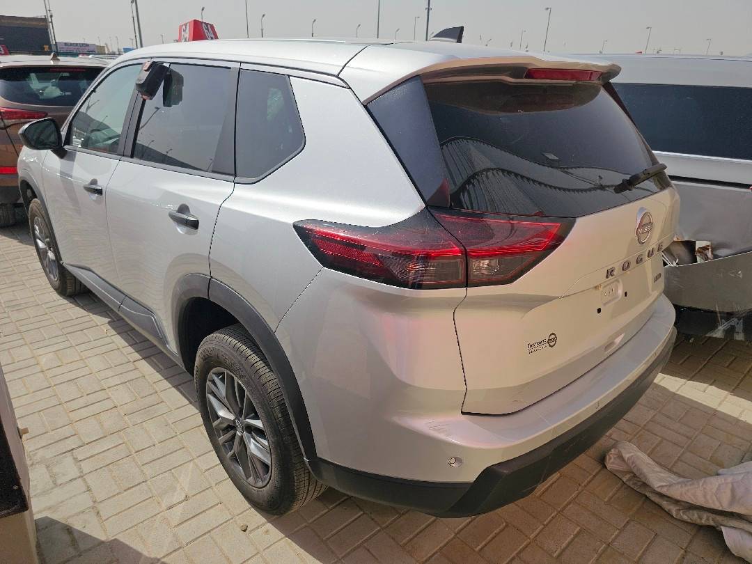 NISSAN ROGUE 2025 vehicle photo