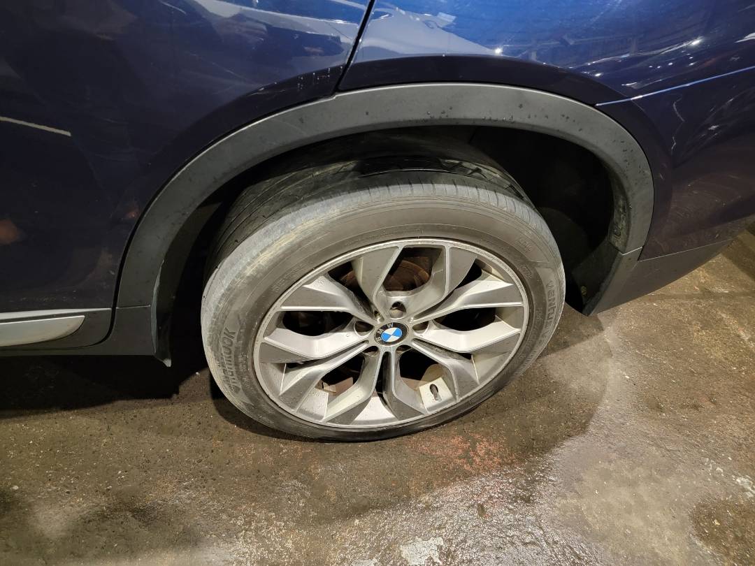 2018 BMW X 4 — 142833 KM — Lot Y65894 - Marhaba Auctions Used Cars - Image 9