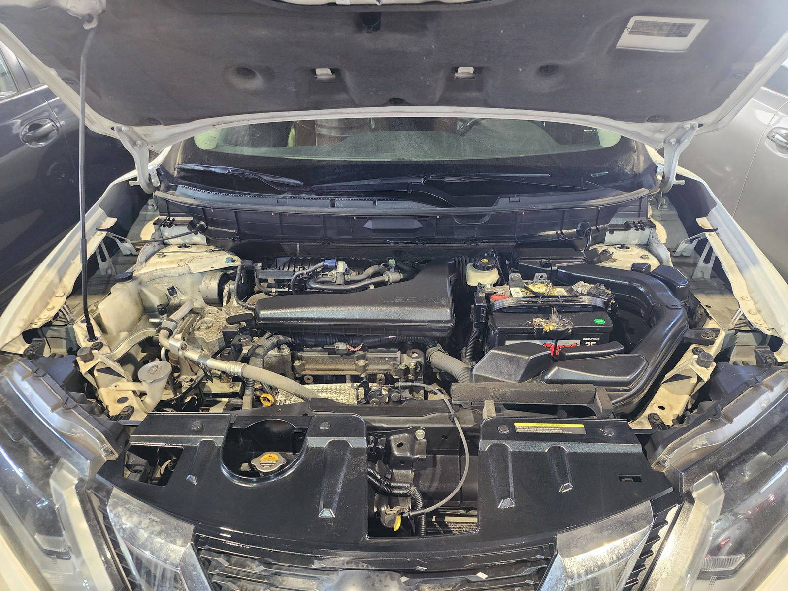 NISSAN ROGUE 2018 - Marhaba Auction Used Cars - Image 12