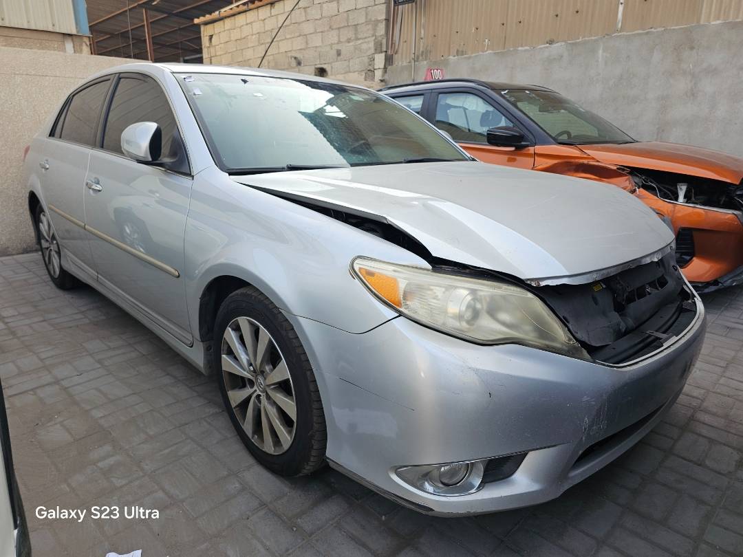 2011 TOYOTA AVALON — 247191 Miles — Lot U431512 — Main - Marhaba Auctions Used Cars - Image 4