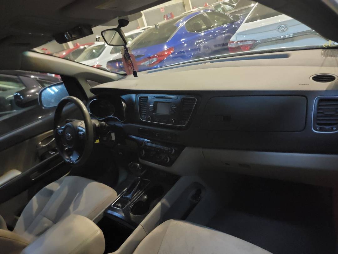 2015 KIA SEDONA — 173861 Miles — Lot 68681143 - Marhaba Auctions Used Cars - Image 8
