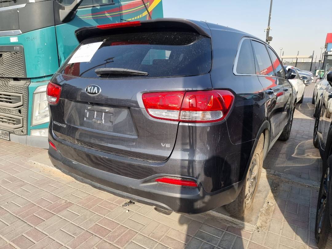 KIA SORENTO 2017 - Marhaba Auction Used Cars - Image 3