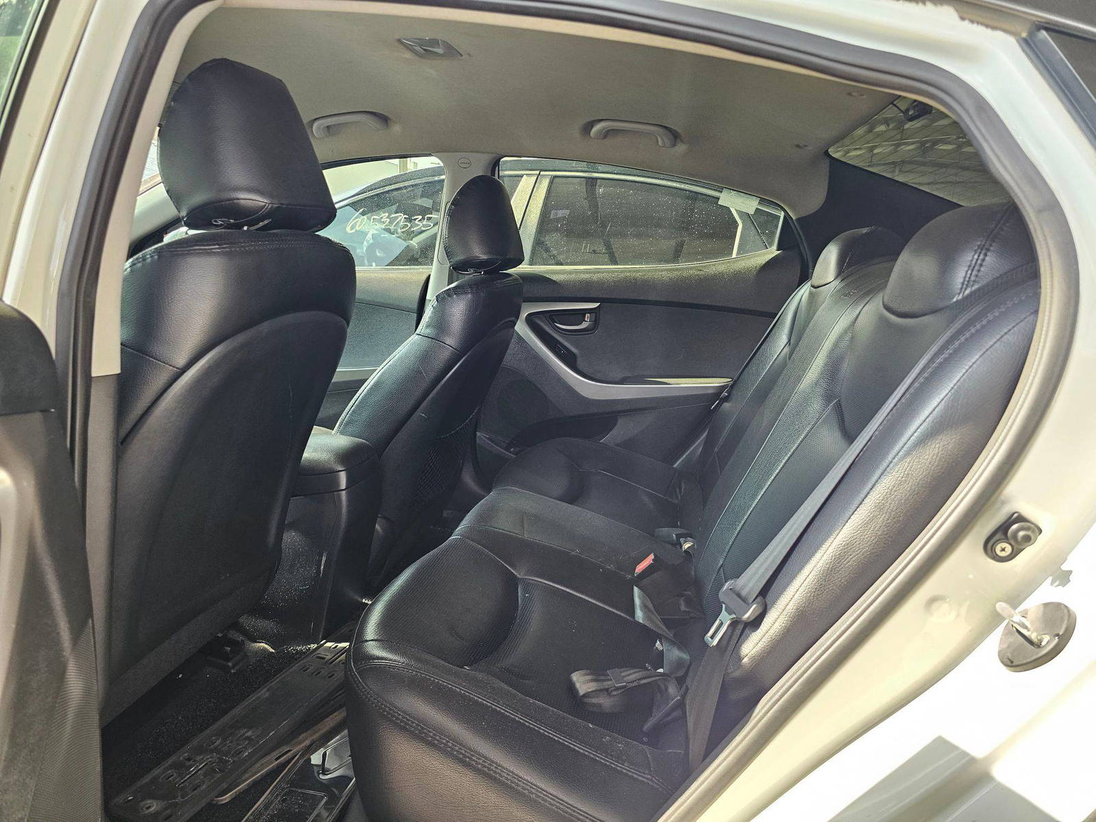 2011 HYUNDAI AVANTE — 222010 KM — Lot 029722 — Souq - Marhaba Auctions Used Cars - Image 6