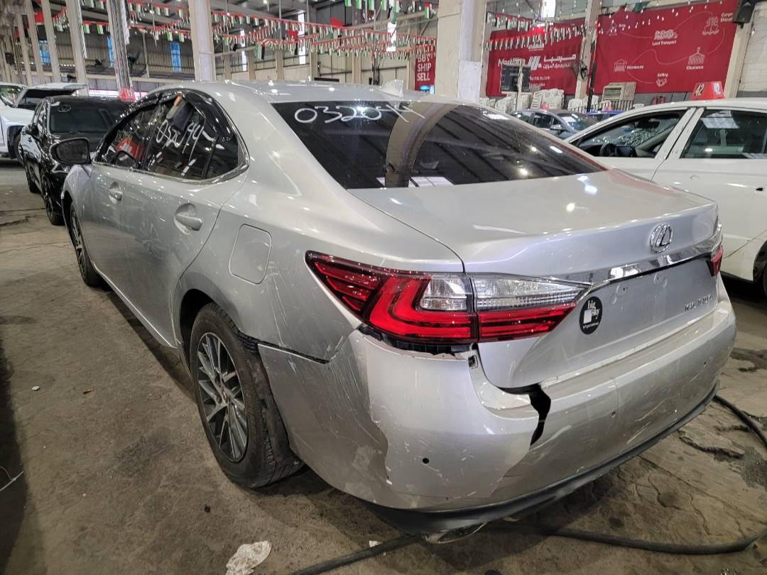 2016 LEXUS ES 350 — 157115 Miles — Lot GU032044 — Main - Marhaba Auctions Used Cars - Image 4