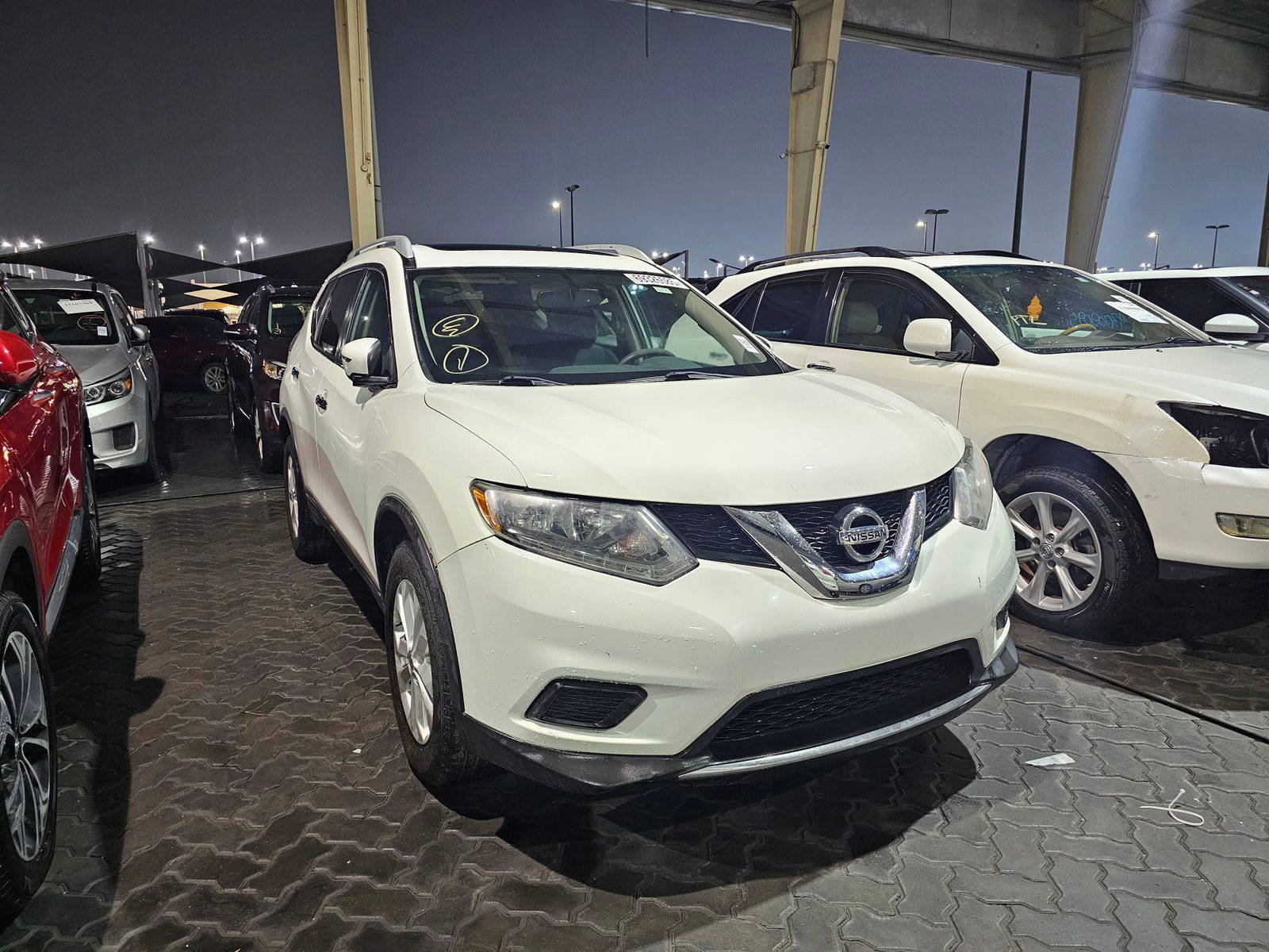 2016 NISSAN ROGUE — 141332 Miles — Lot 69326585 — Souq - Marhaba Auctions Used Cars - Image 4