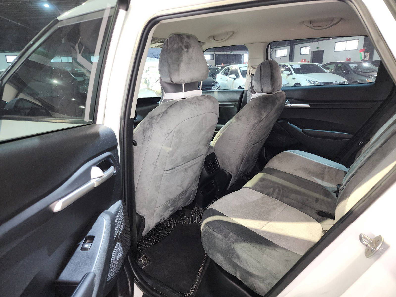 2020 KIA SELTOS — 133506 KM — Lot 113200 — Al Quoz - Marhaba Auctions Used Cars - Image 9