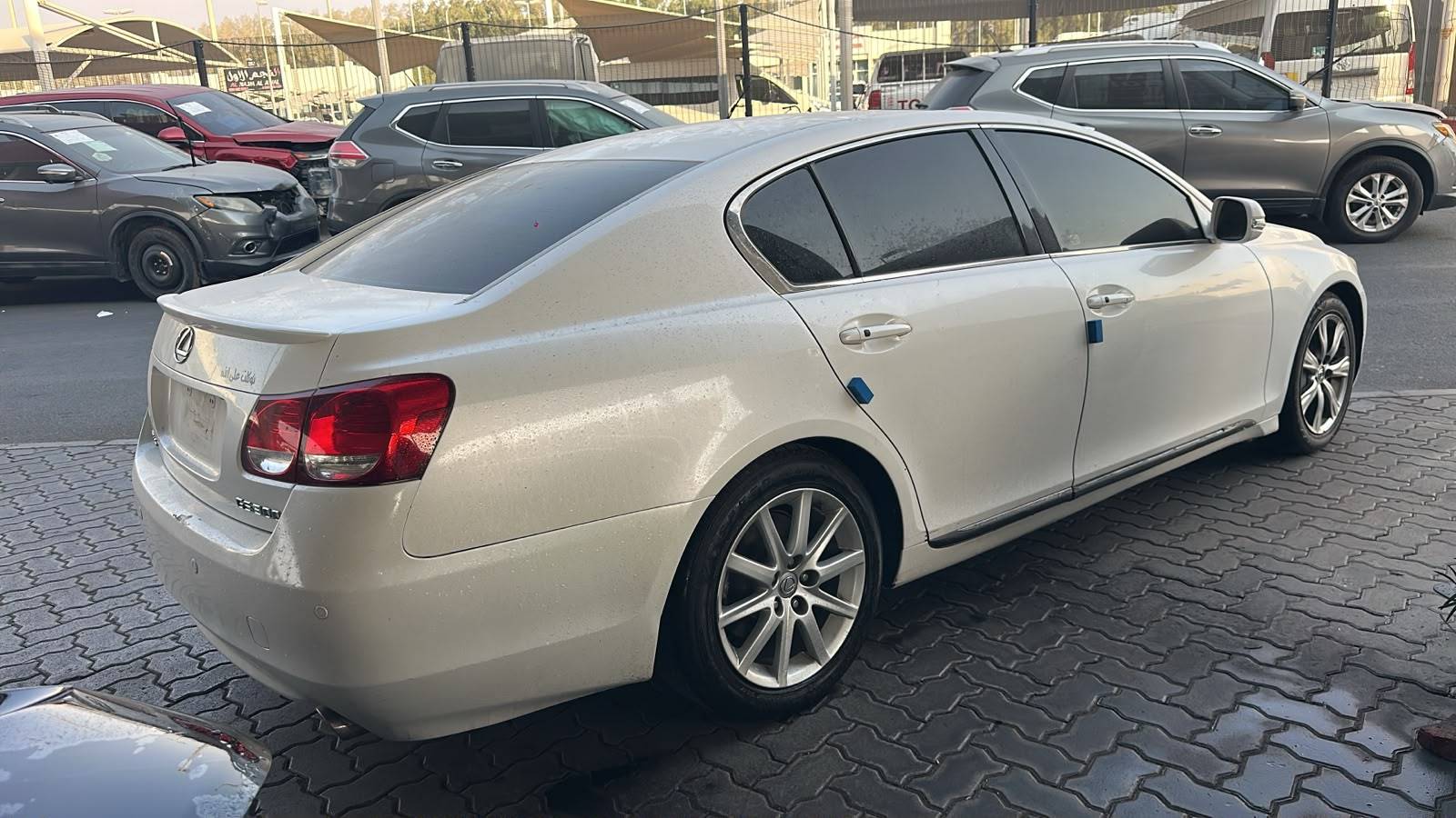 2008 LEXUS GS 300 — 465119 KM — Lot X85057806 — Souq - Marhaba Auctions Used Cars - Image 5