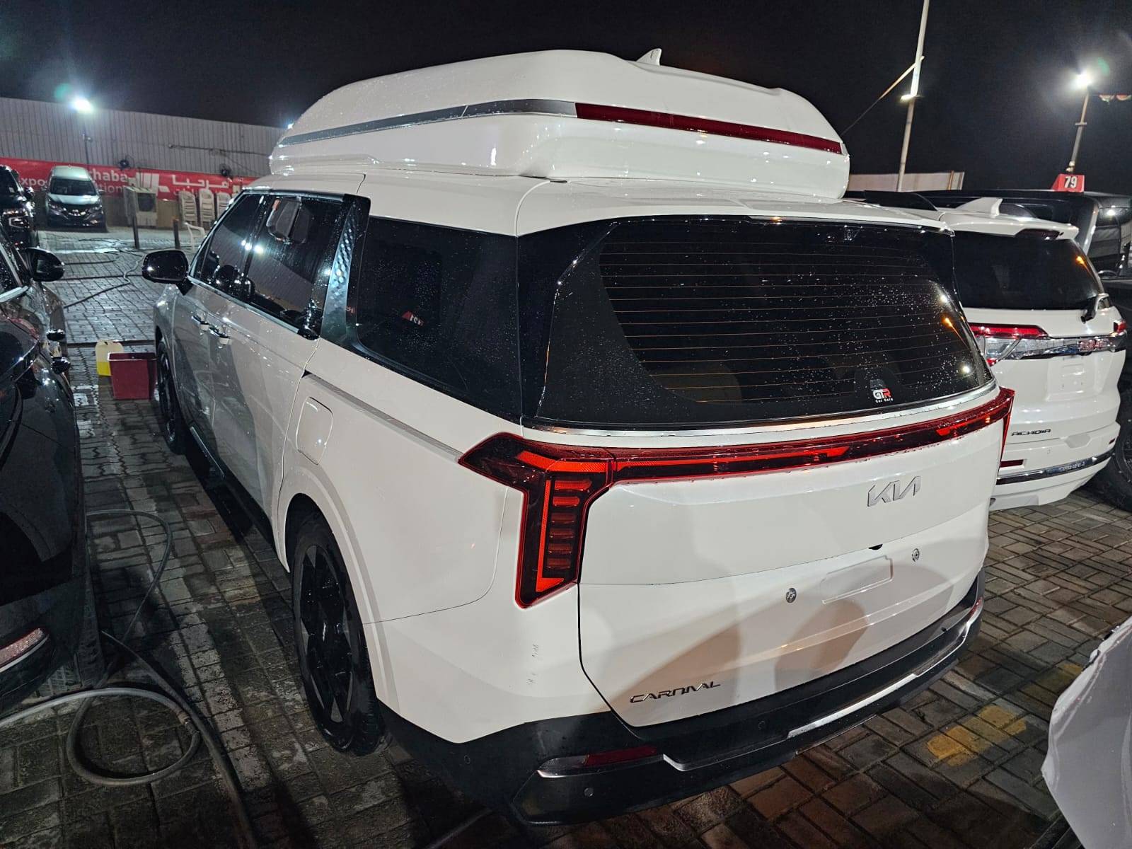 2025 KIA CARNIVAL SX PRESTIGE — 2213 KM — Lot 81BBSS564535 - Marhaba Auctions Used Cars - Image 3