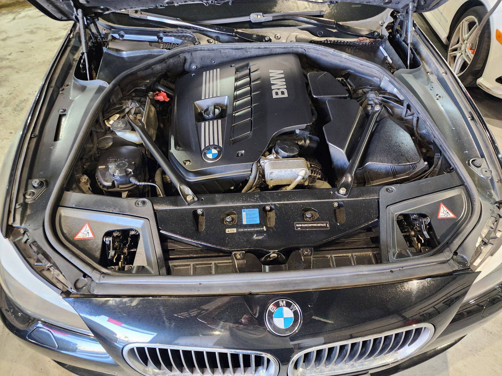 2010 BMW 523i — 205735 KM — Lot 501314 — Al Quoz - Marhaba Auctions Used Cars - Image 14