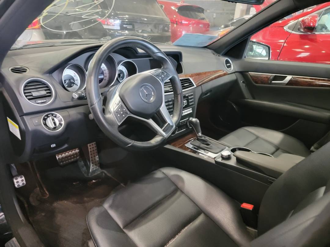 2013 MERCEDES BENZ C300 — 108829 Miles — Lot DA812018 — Main - Marhaba Auctions Used Cars - Image 9