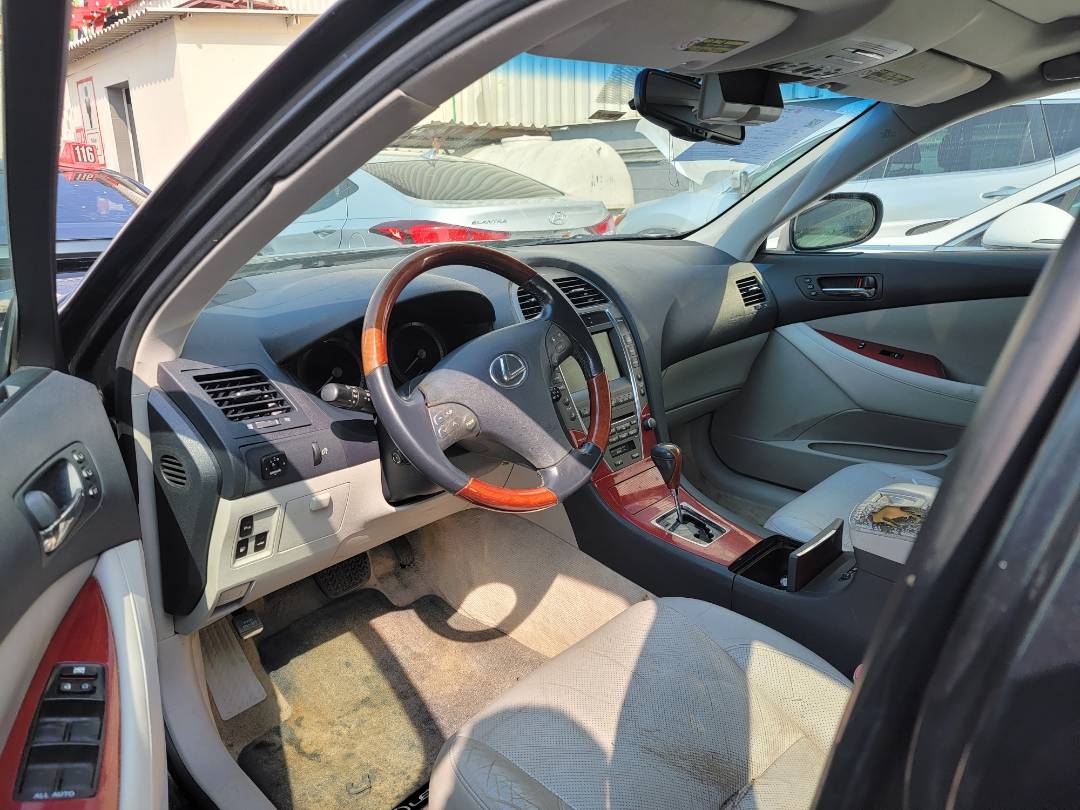 2009 LEXUS ES 350 — 158281 Miles — Lot 2329386 — Main - Marhaba Auctions Used Cars - Image 6