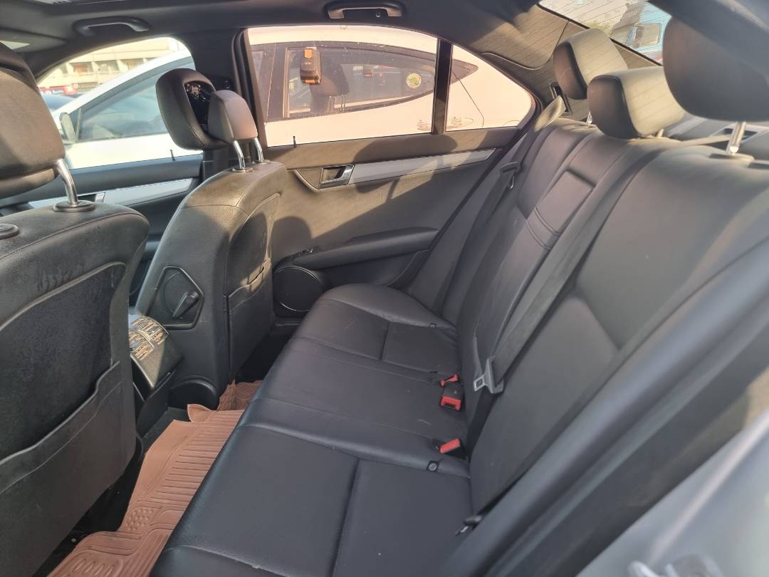 2011 MERCEDES BENZ C300 — 115594 Miles — Lot 215487 — Ind. 12 - Marhaba Auctions Used Cars - Image 7