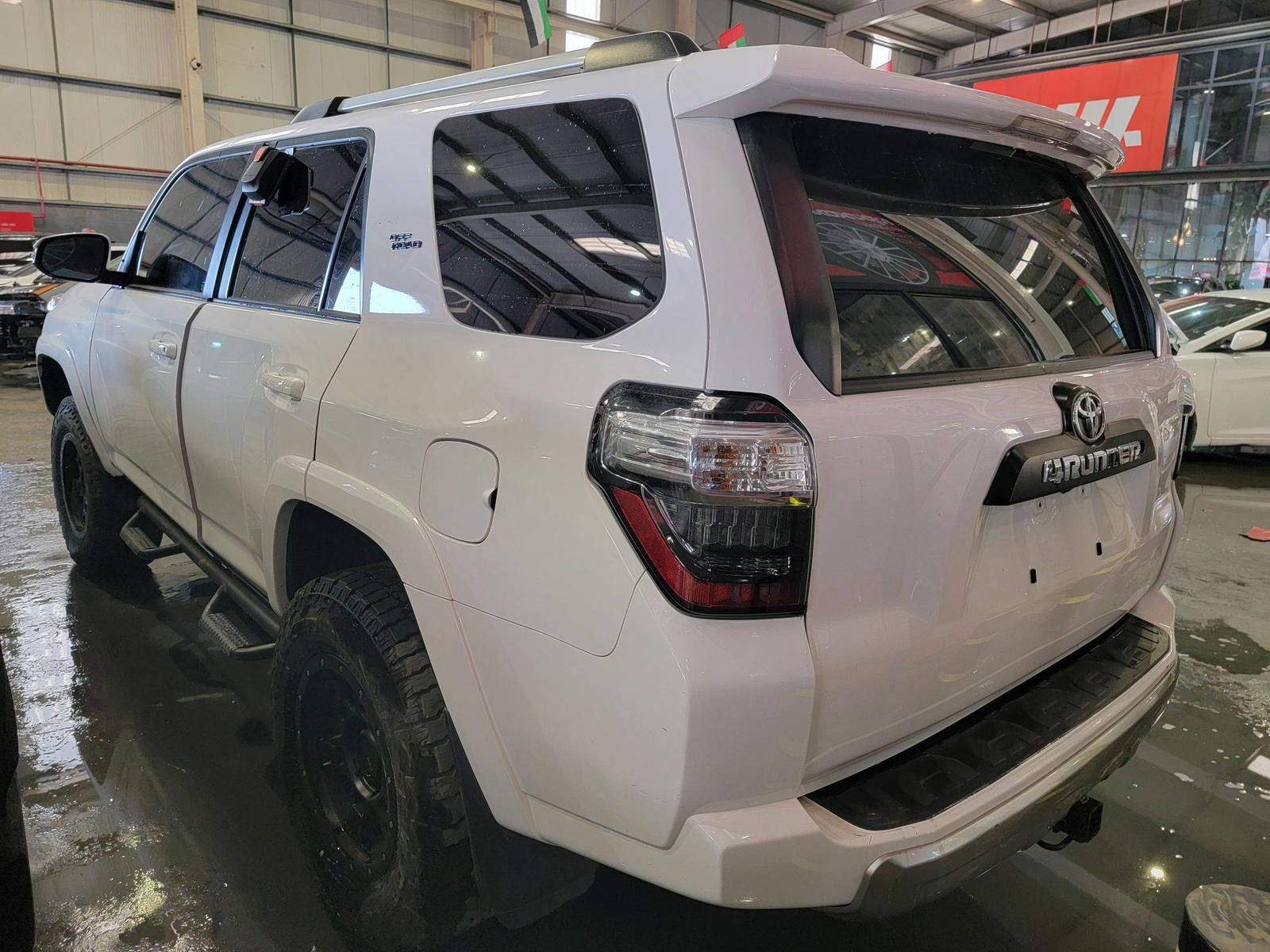 2018 TOYOTA 4RUNNER — 73250 Miles — Lot 98803 — Main - Marhaba Auctions Used Cars - Image 5