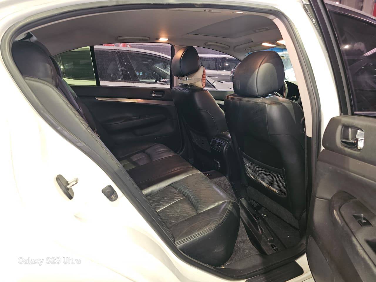 2013 INFINITI G25 — 187765 KM — Lot 300109 — Main - Marhaba Auctions Used Cars - Image 7