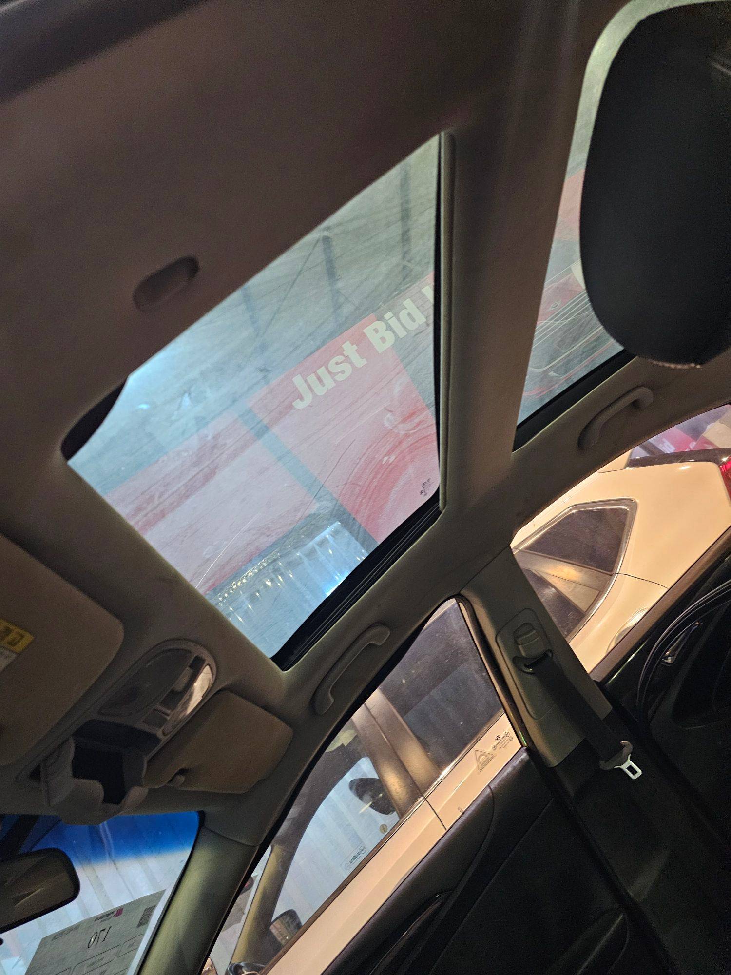 HYUNDAI SONATA 2010 - Marhaba Auction Used Cars - Image 9