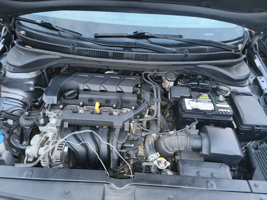 2020 HYUNDAI ACCENT — 100227 Miles — Lot 74271223 - Marhaba Auctions Used Cars - Image 8