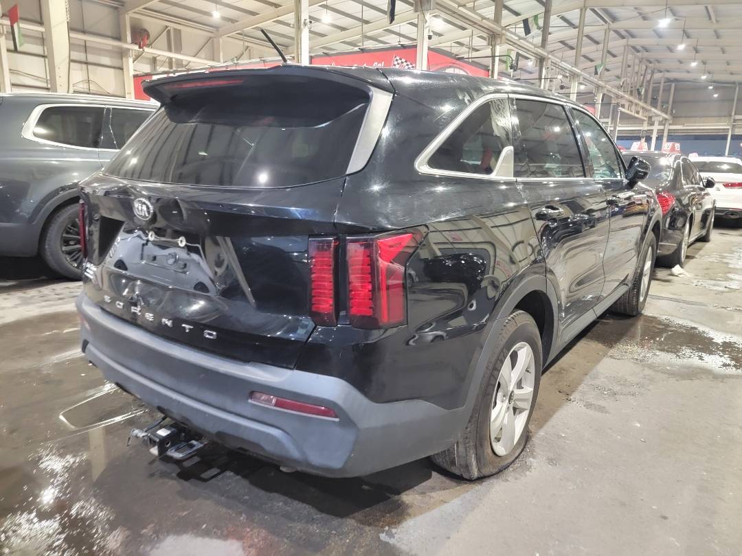 2021 KIA SORENTO — 94185 Miles — Lot 53887215 — Main - Marhaba Auctions Used Cars - Image 3